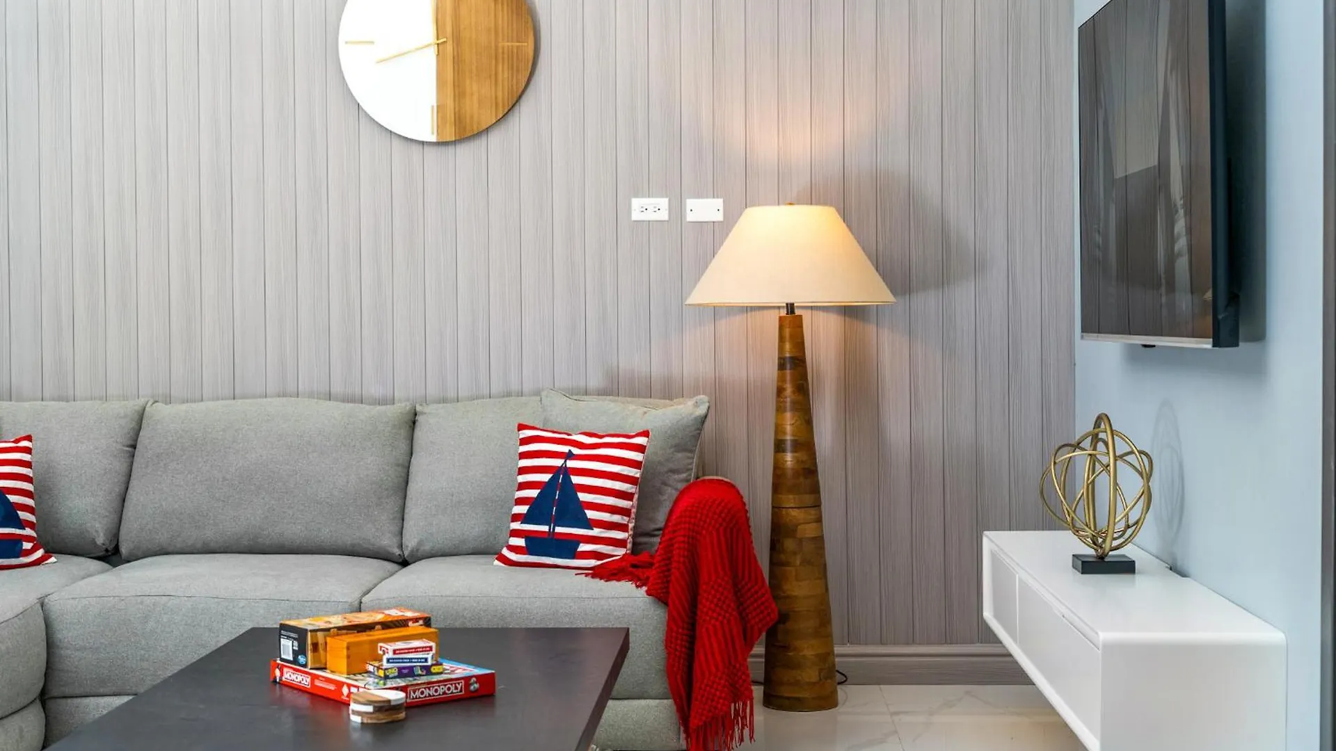 Coastal Escape In Riviera Tower Isle Beach Neaby St Mary Holiday home