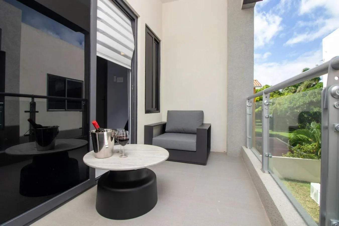 Coastal Escape In Riviera Tower Isle Beach Neaby St Mary Jamaica